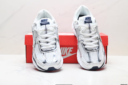 NIKE New Arrivals Running Shoe