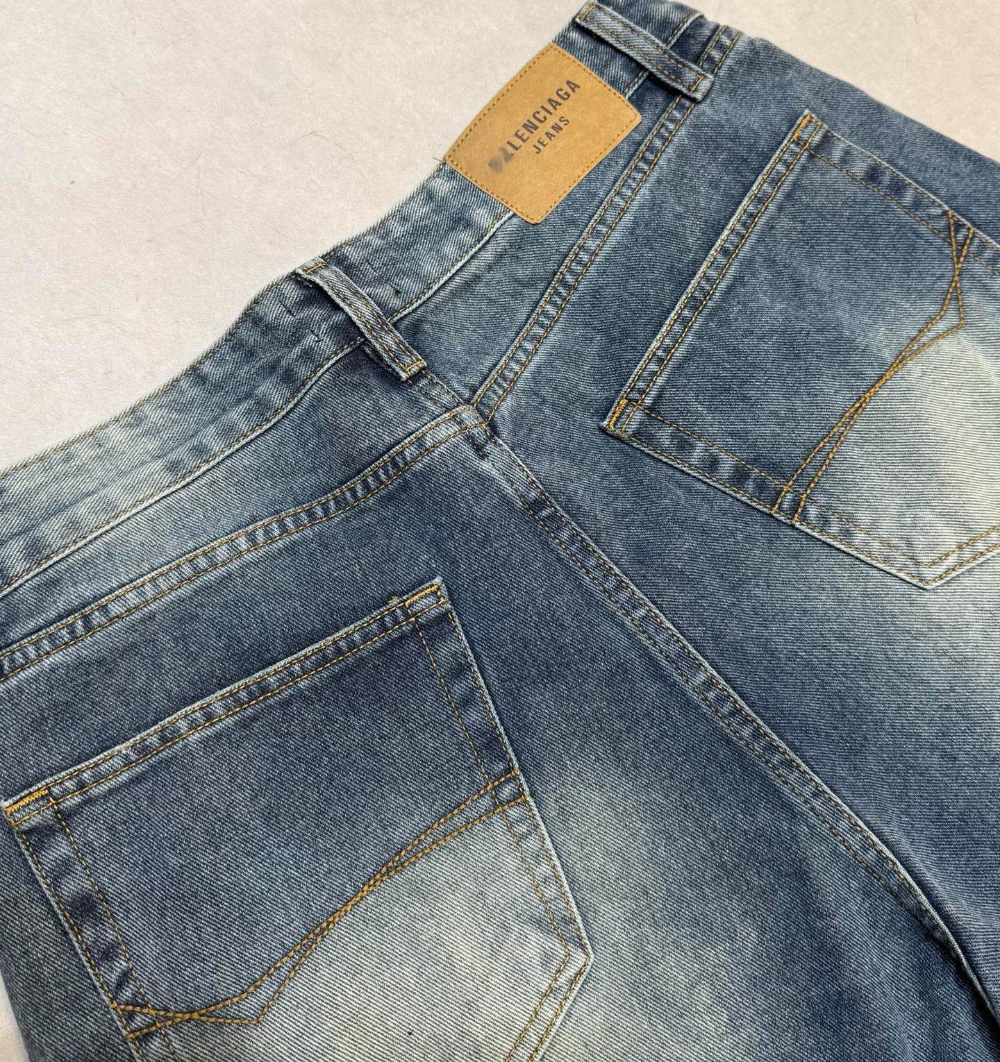 2025ssNew Loose Fit Jeans