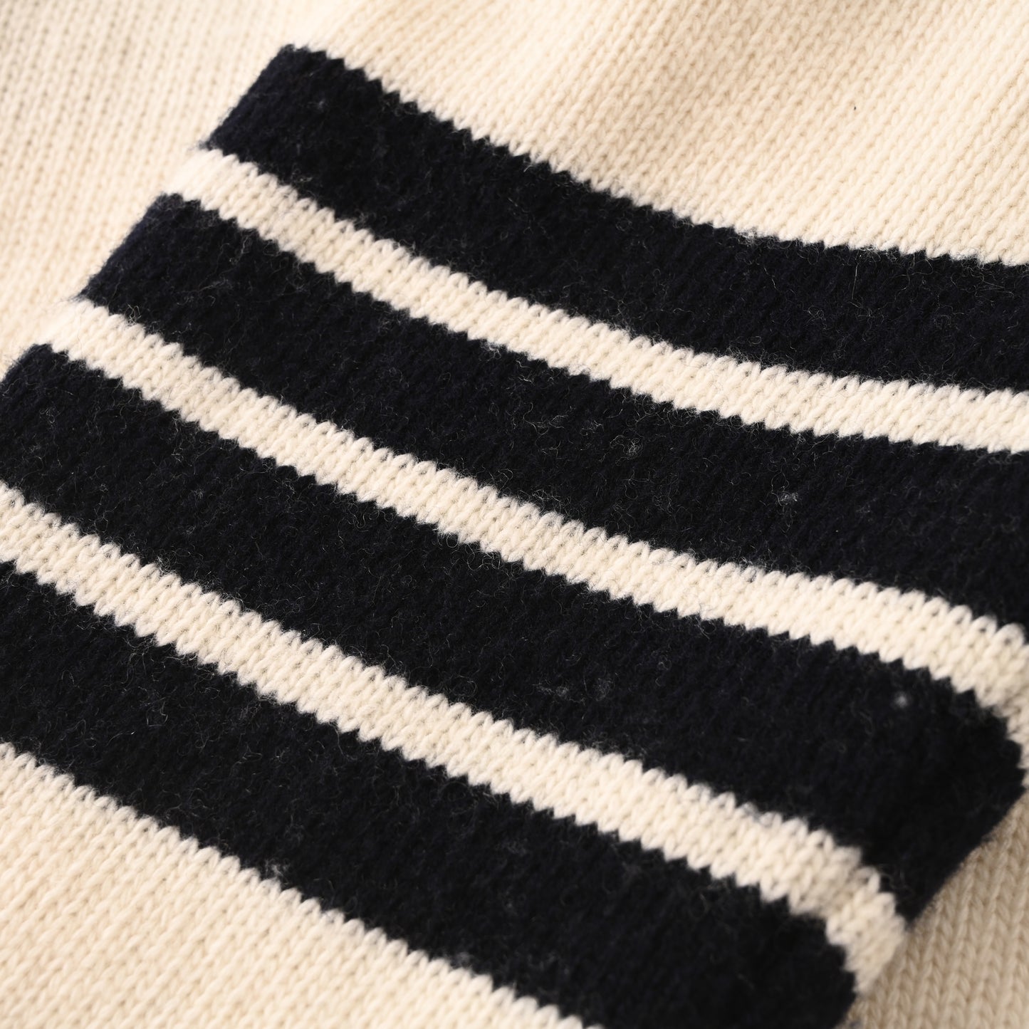 THOM 2026 Knitted sweater coat