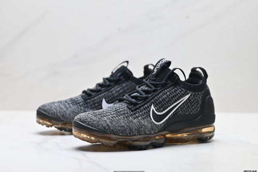 NIKE New Arrivals Running Shoe
